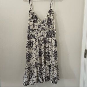 Bailey Blue NWOT Off White Black Floral Dress Size XL Adjustable Straps Ruffle